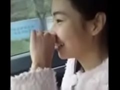 Bố Chồng Ngắm Con Dâu Móc Lồn